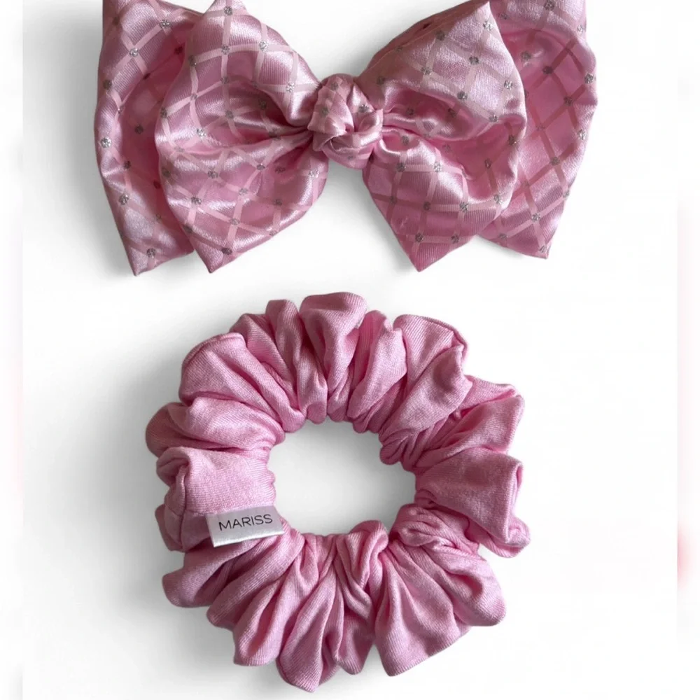 HANDMADE Pink Scrunchie And BowSet